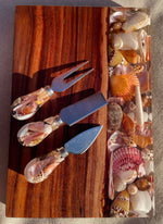*PRE ORDER ~ Shells Mini Board with 3pc matching Cheese Knife Set