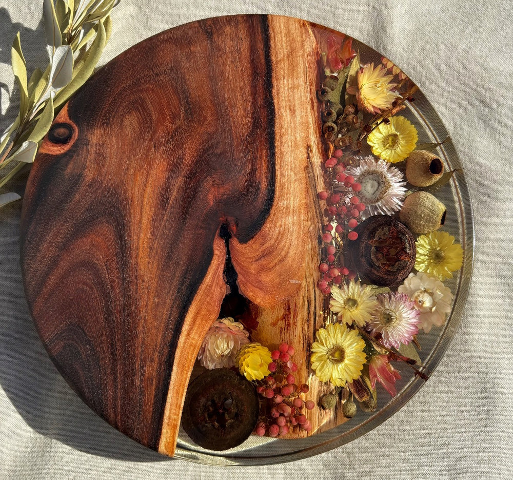 SALLY Native Floral Board Organic Round 300mm